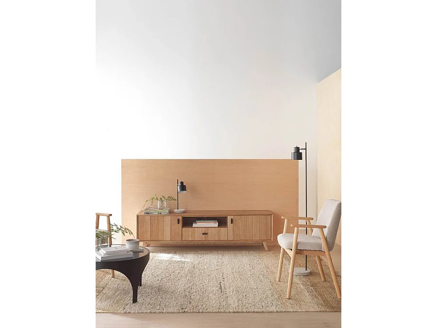 TV-Schrank mit zwei Türen und einer Schublade, furniert in Esche naturfarben