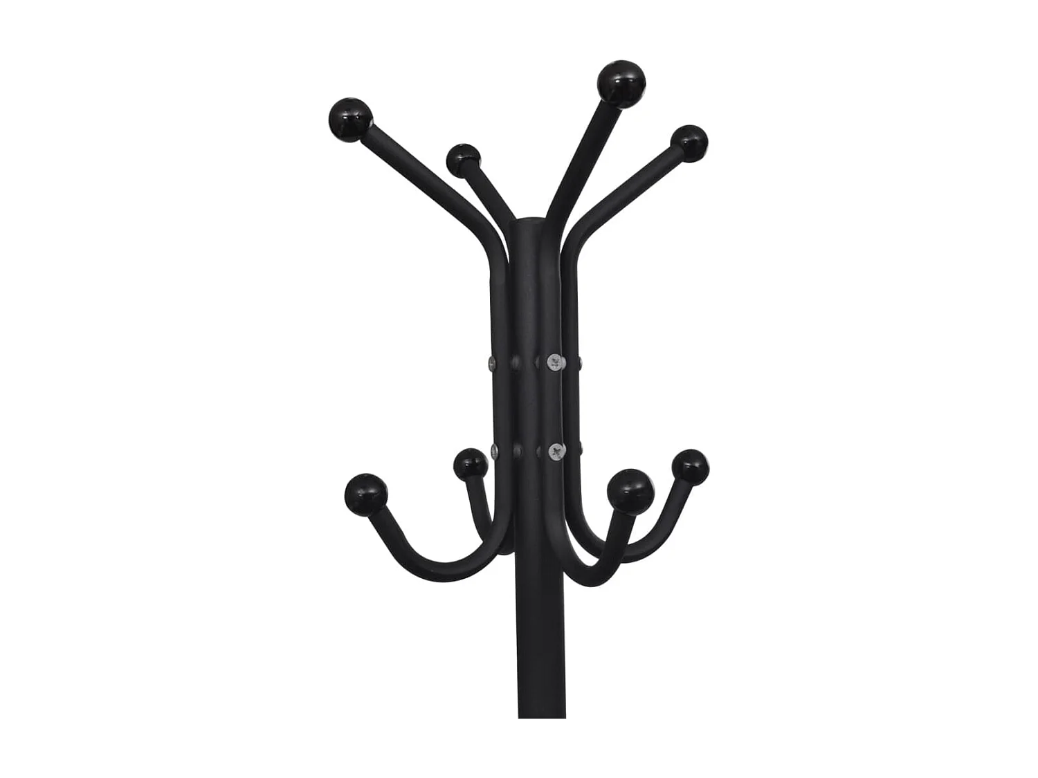 Perchero sobre soporte de metal negro.