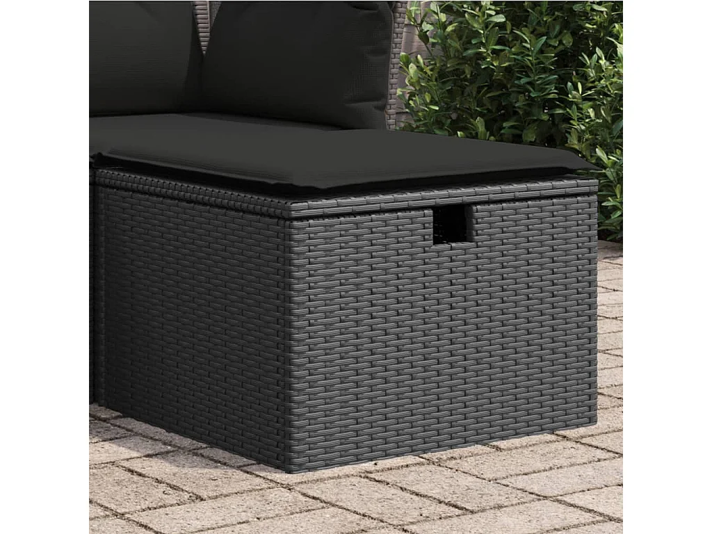 Gartenhocker mit schwarzem Kissen 55x55x37 cm aus geflochtenem Harz