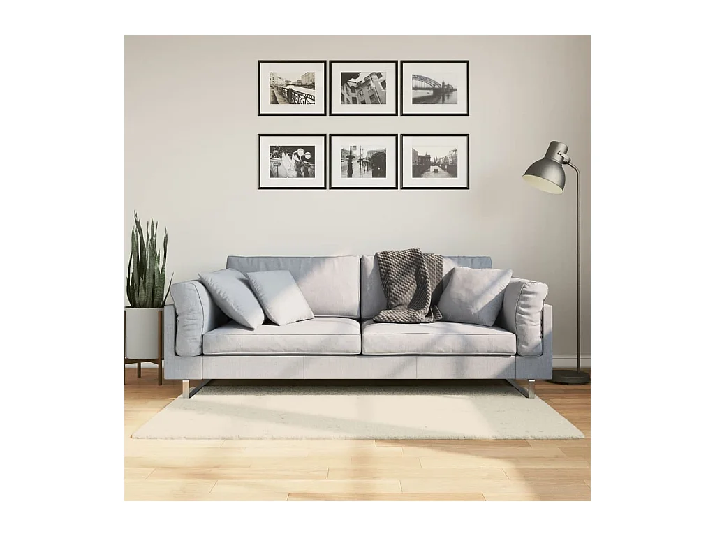 Vloerkleed ISTAN hoogpolig glanzend 80x150 cm crèmekleurig