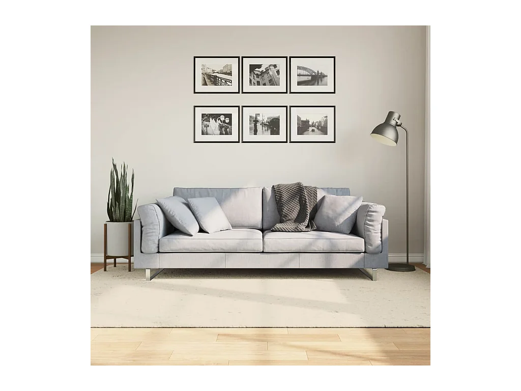 Tapis ISTAN à poils longs aspect brillant crème 160x230 cm