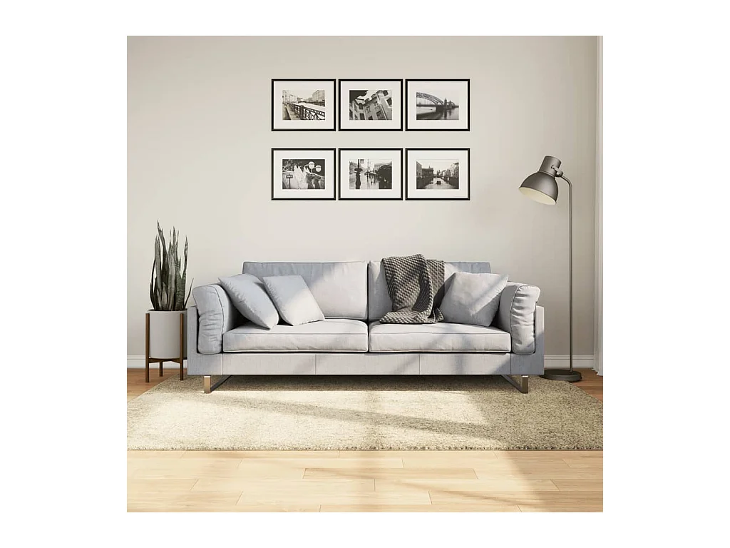 Tapis shaggy à poils longs moderne doré 140x200 cm