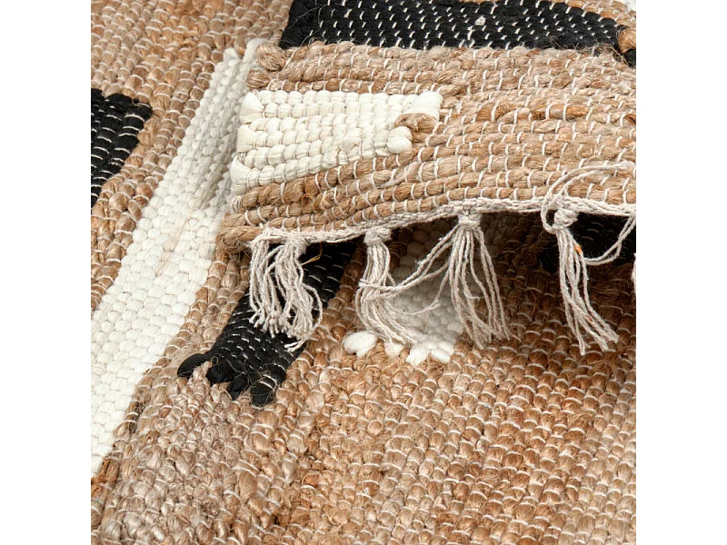 Tapis 50 x 70 cm tressé en jute avec motifs noir et blanc – DUNE