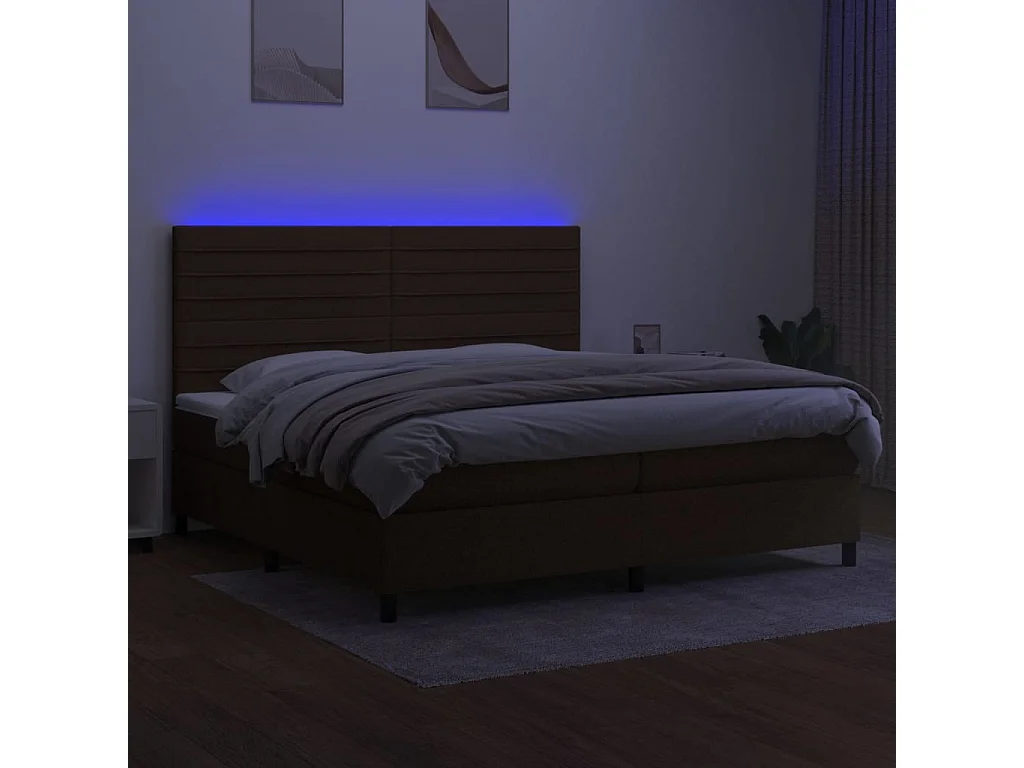 Letto a Molle Materasso e LED Marronescuro 200x200cm in Tessuto