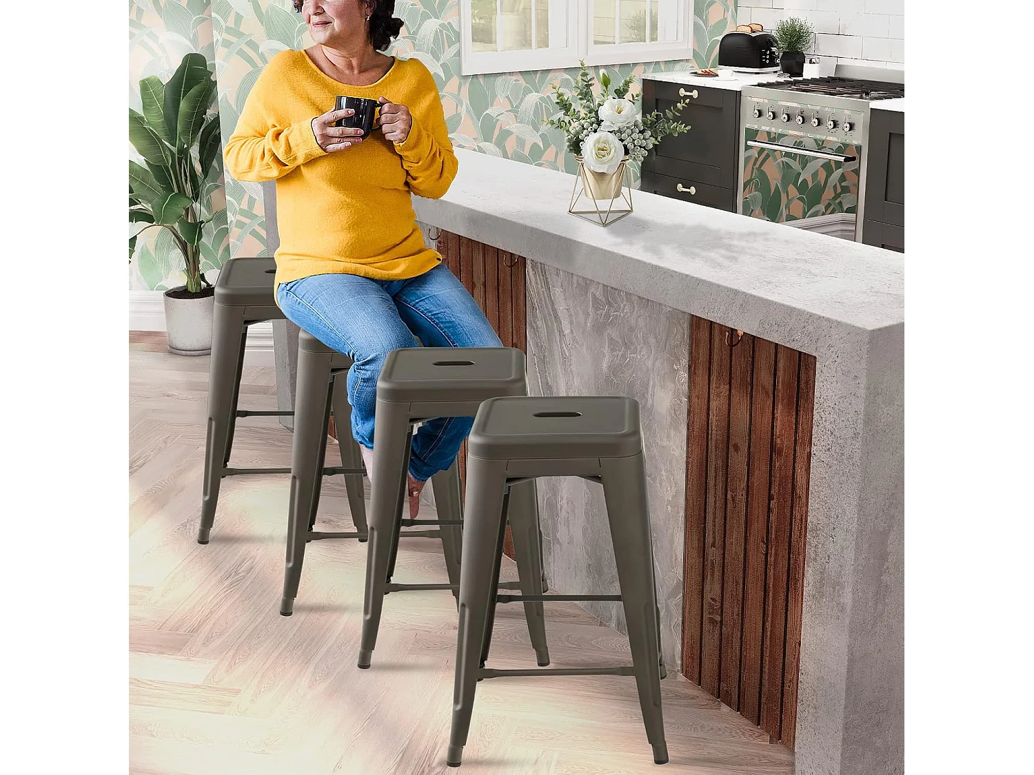 Lot de 4 tabouret de bar empilable, métal, hauteur 61 cm,charge 150kg(gris industriel)