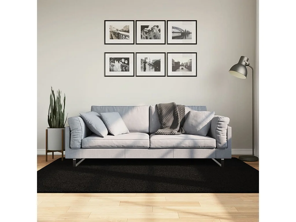 Hester  Alfombra de pelo corto suave lavable HUARTE negro 140x200 cm