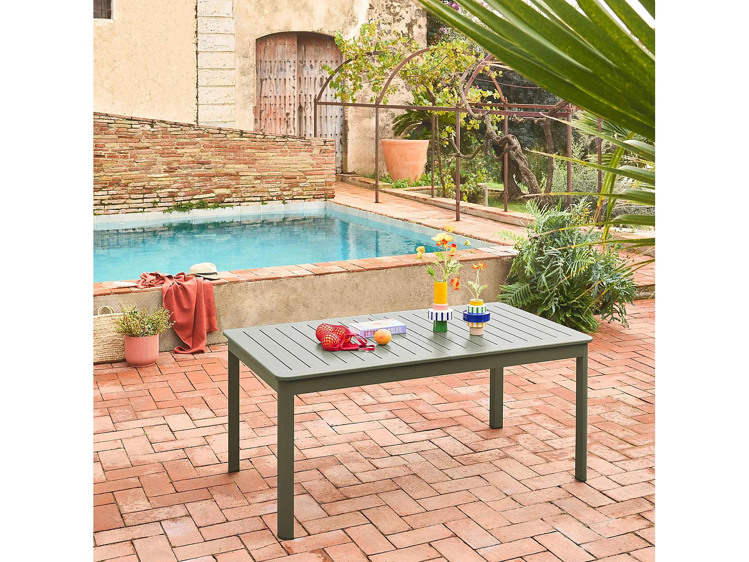 Mesa de jardín extensible de aluminio de 8 plazas verde kaki