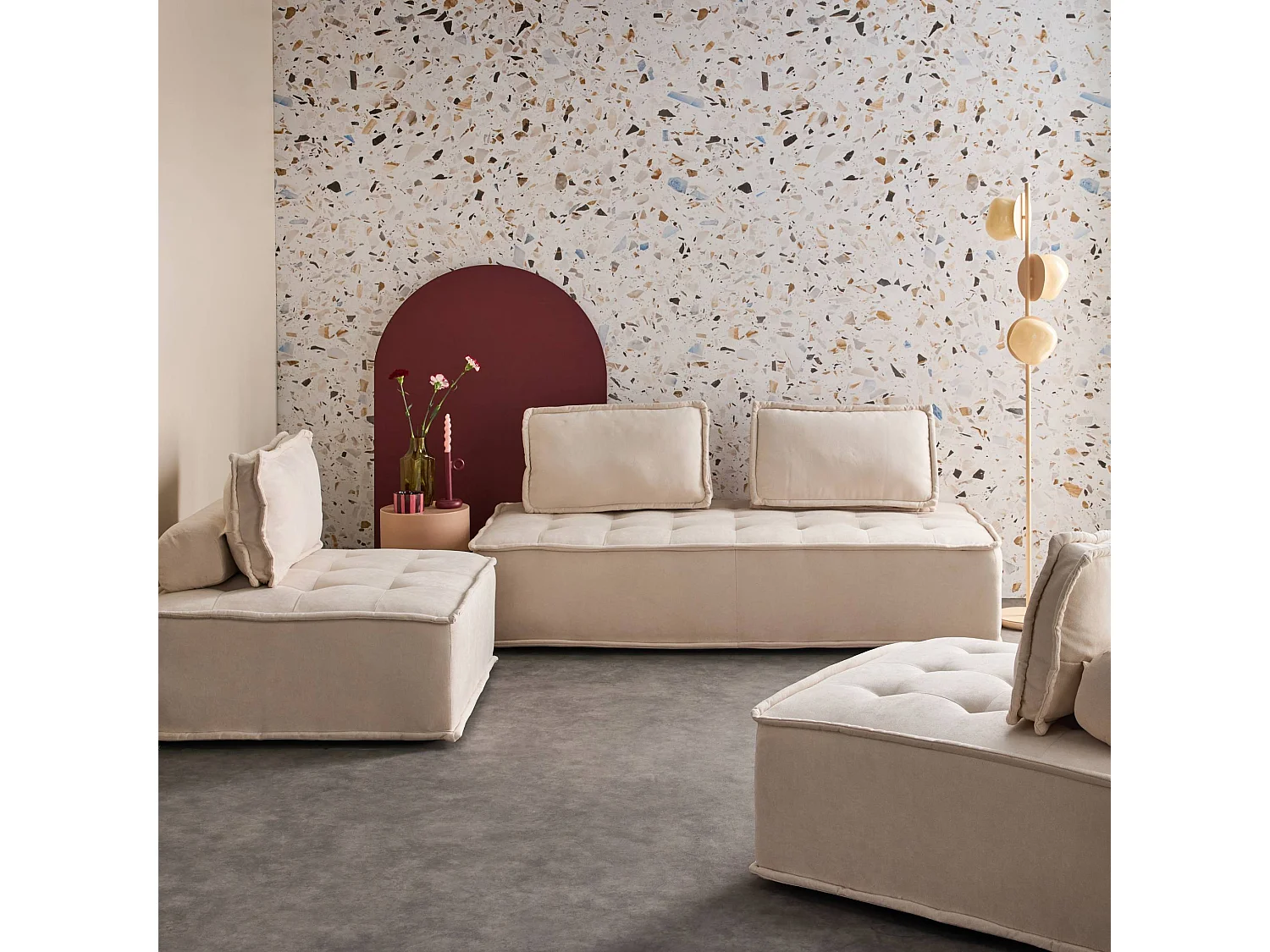 Sofá modular en tela lisa, 4 plazas crema