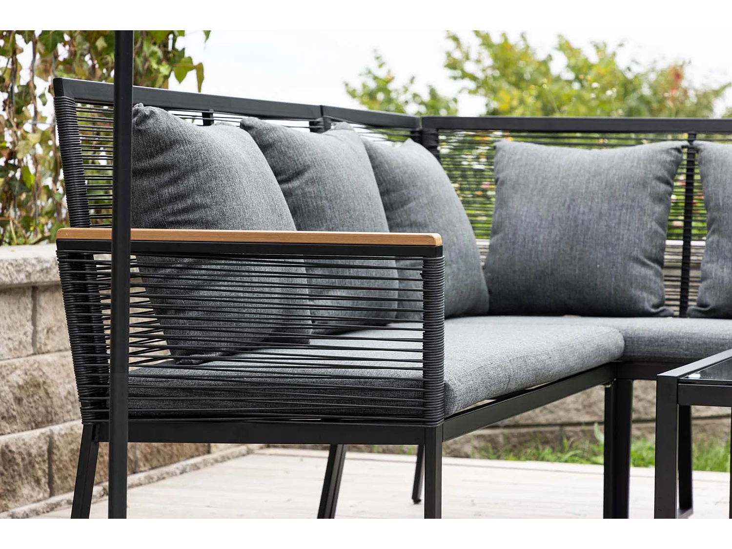 Ensemble canapé d'angle et table basse extérieur Dallas