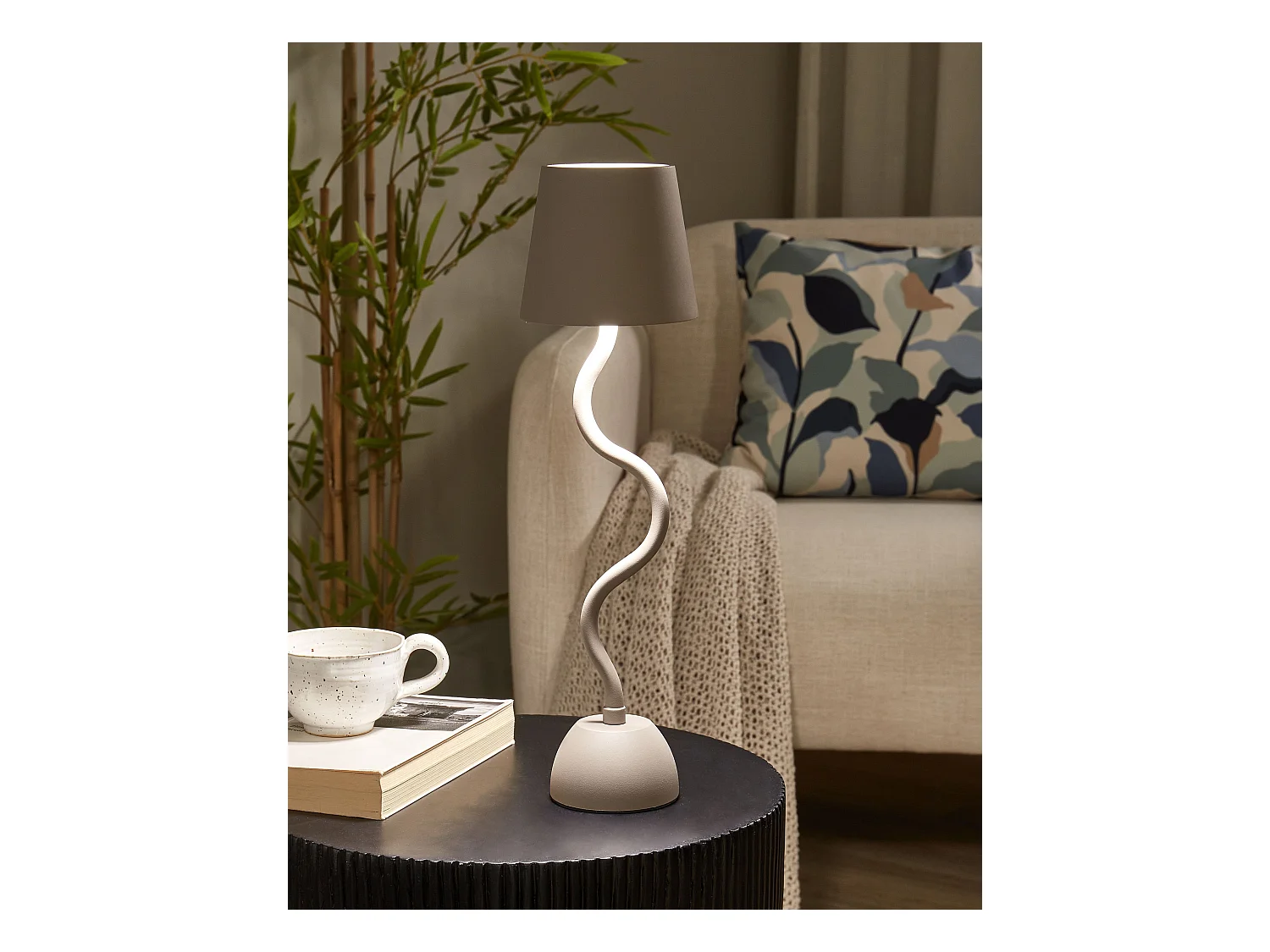 Candeeiro de mesa LED sem fios VOUGA Com regulador de intensidade Metal Creme