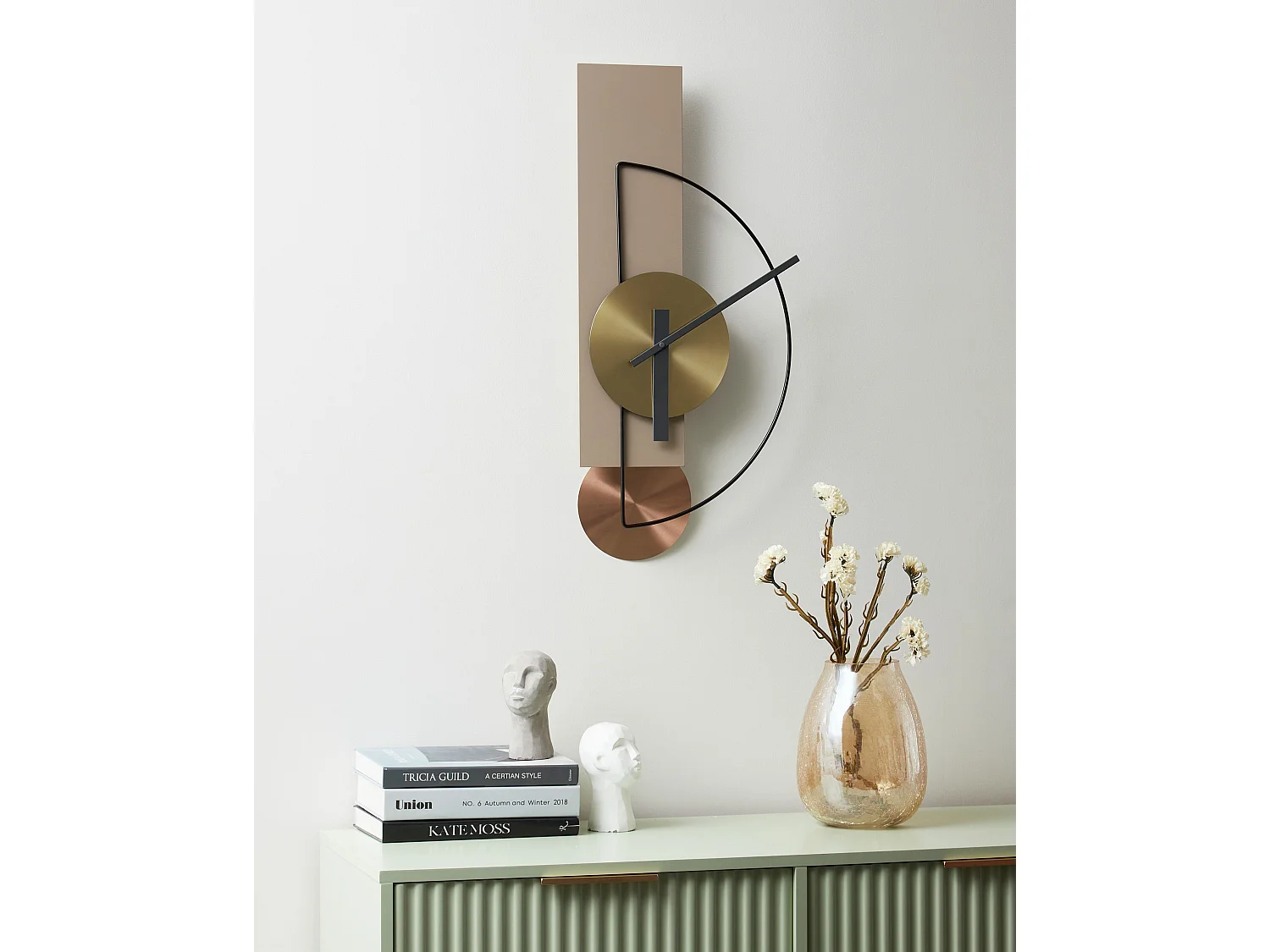 Horloge murale CEVINS 31 cm Métal Beige