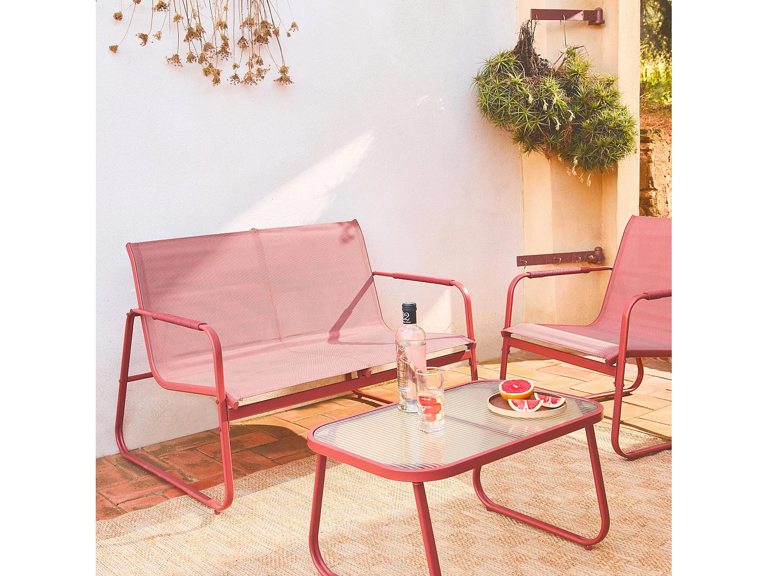 Salon de jardin terracotta NOTO acier. 4 places. un canapé. une table. deux fauteuils textilene