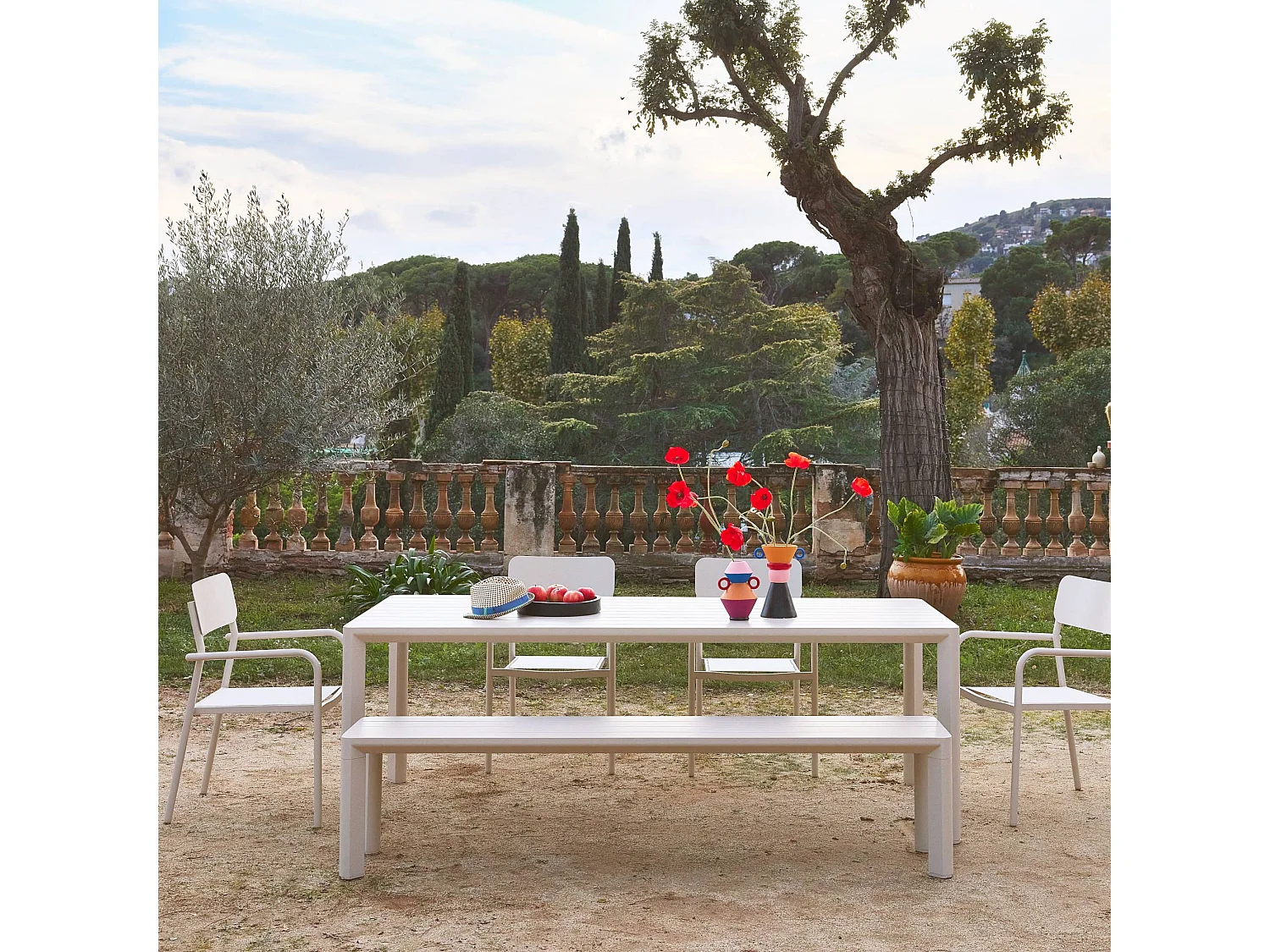 Mesa de jardín de aluminio de 8 plazas beige