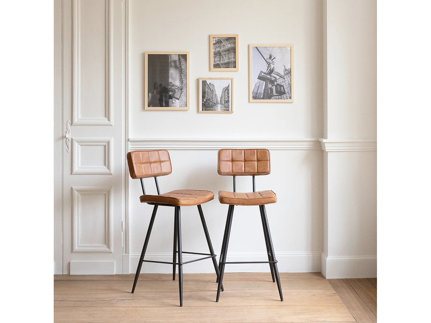 Set van 2 FERNAND cognac imitatie barkrukken