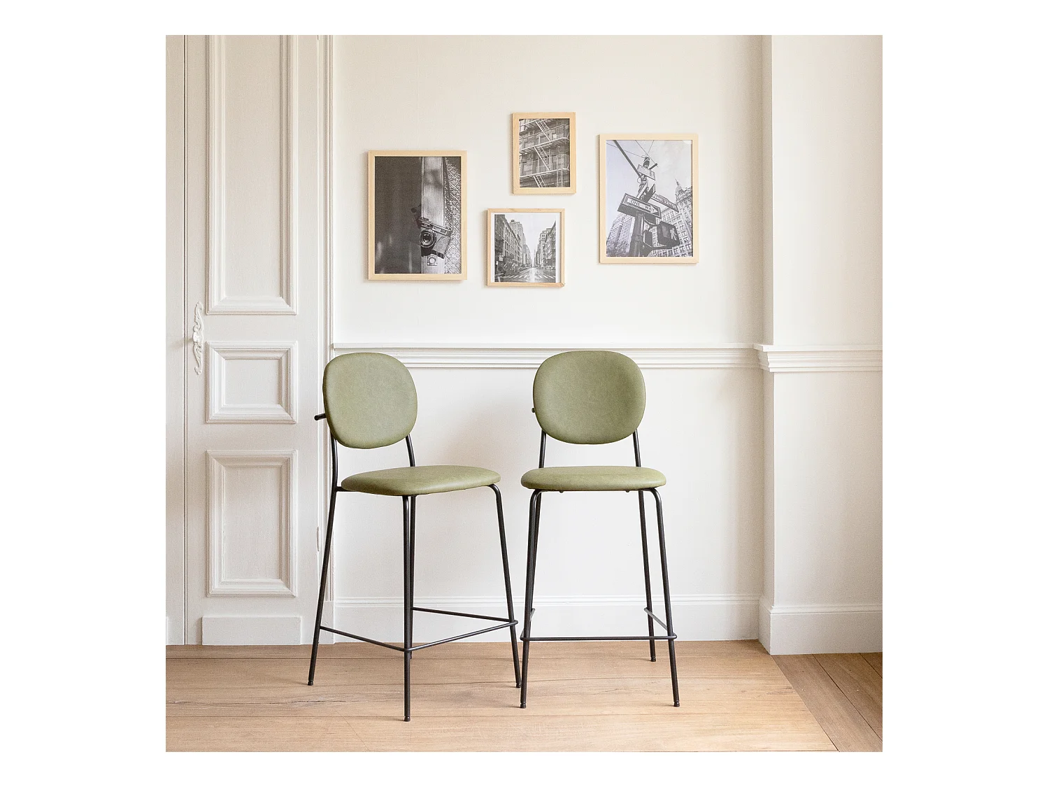 Lot de 2 tabourets de bar en simili vert EDMOND - HAPPY GARDEN