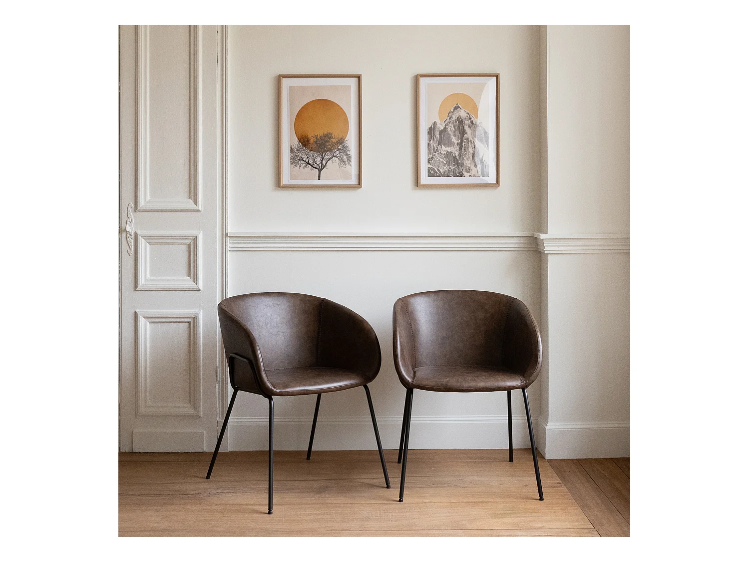 Lot de 2 chaises en simili marron ANDRÉ - HAPPY GARDEN