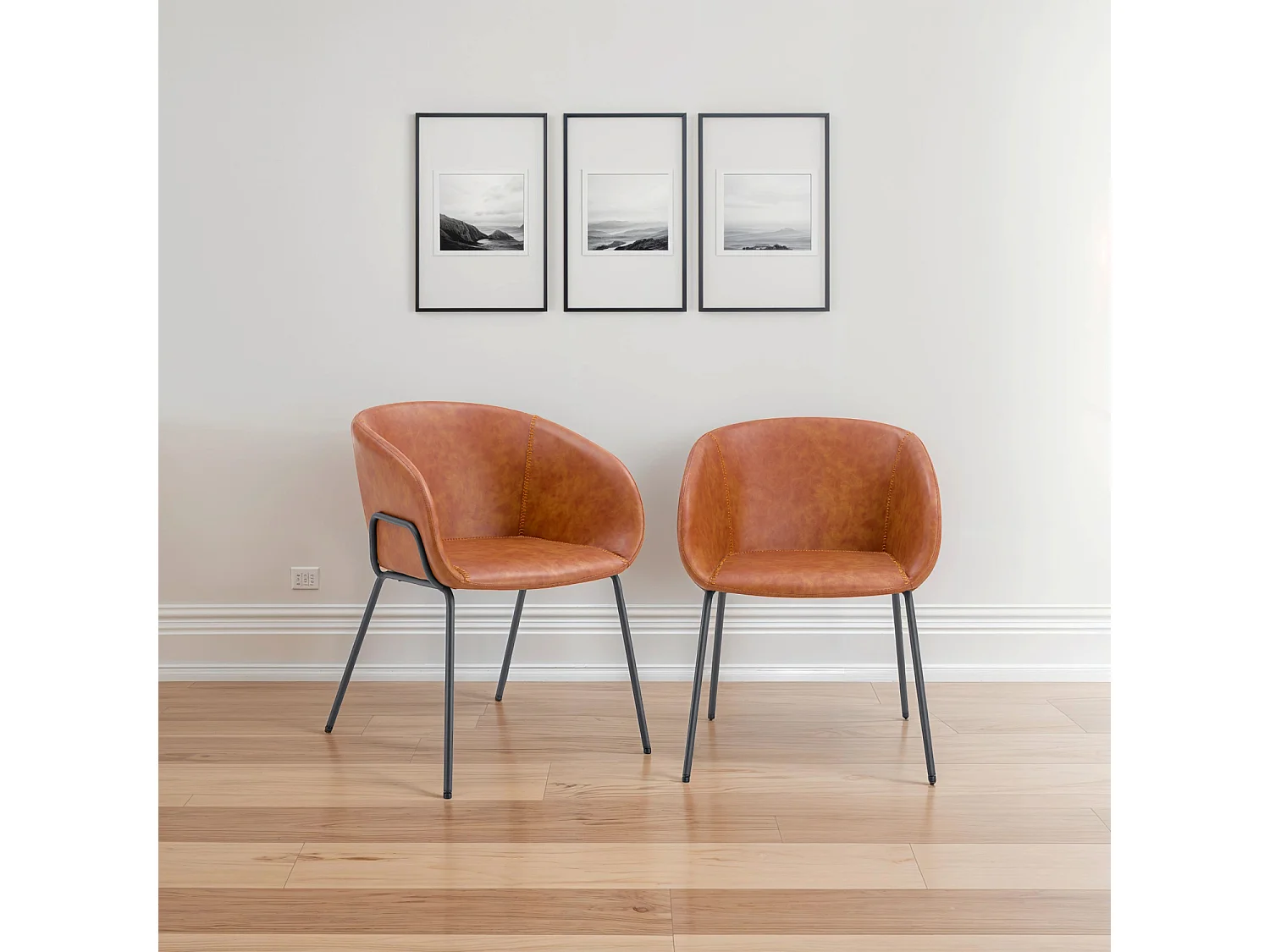 Lot de 2 chaises en simili cognac ANDRÉ - HAPPY GARDEN