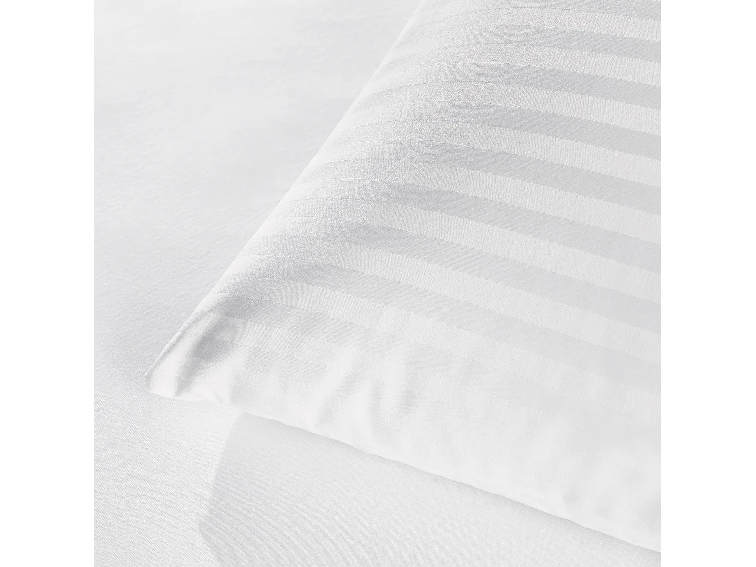 Cuscino in piumino 30% con doppia fodera in 100% cotone