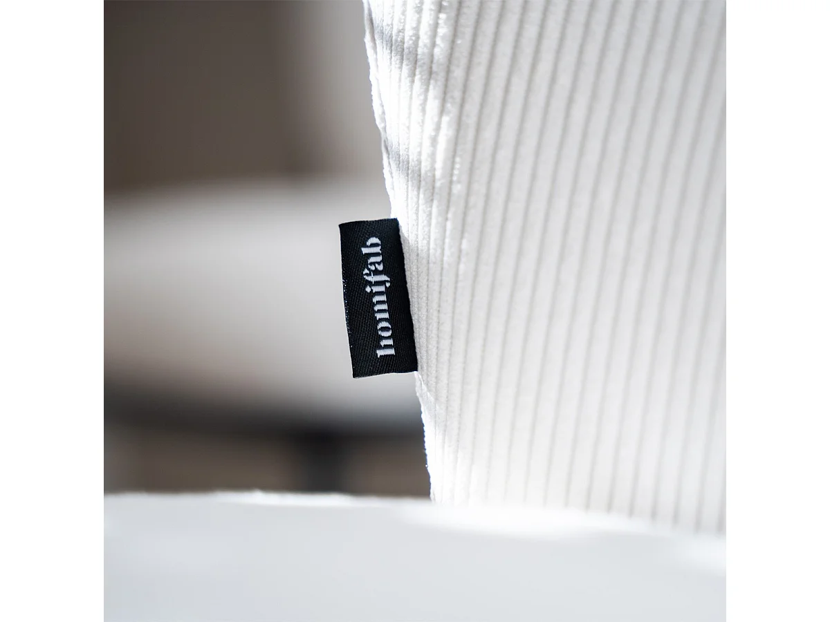 Lot de 2 tabourets de bar en velours côtelé beige, piètement noir - Toma