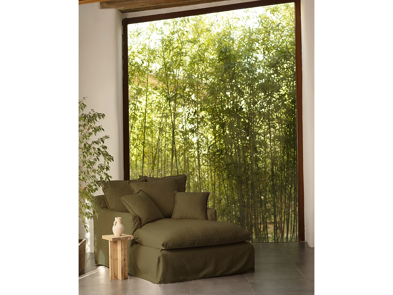 Poltrona di cotone e lino colore verde di 115x170cm