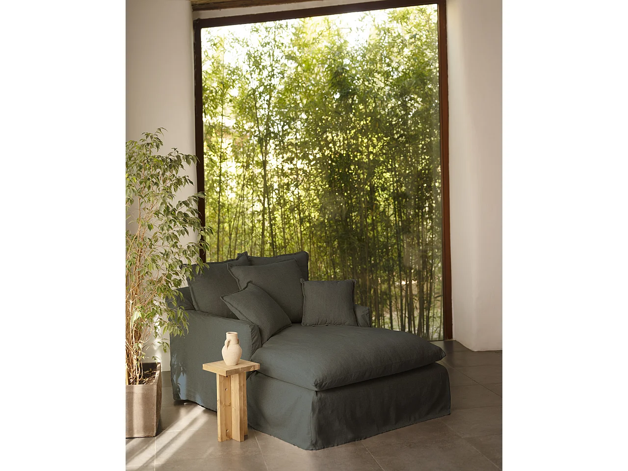 Poltrona in cotone e lino di colore blu 115x170cm