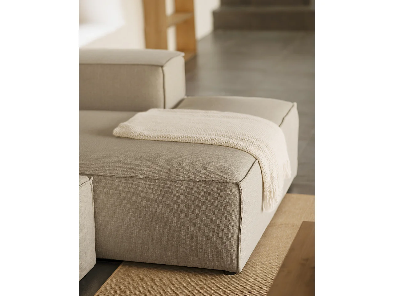 Canapé d'angle droit 3/4 places couleur gris clair 250x175cm