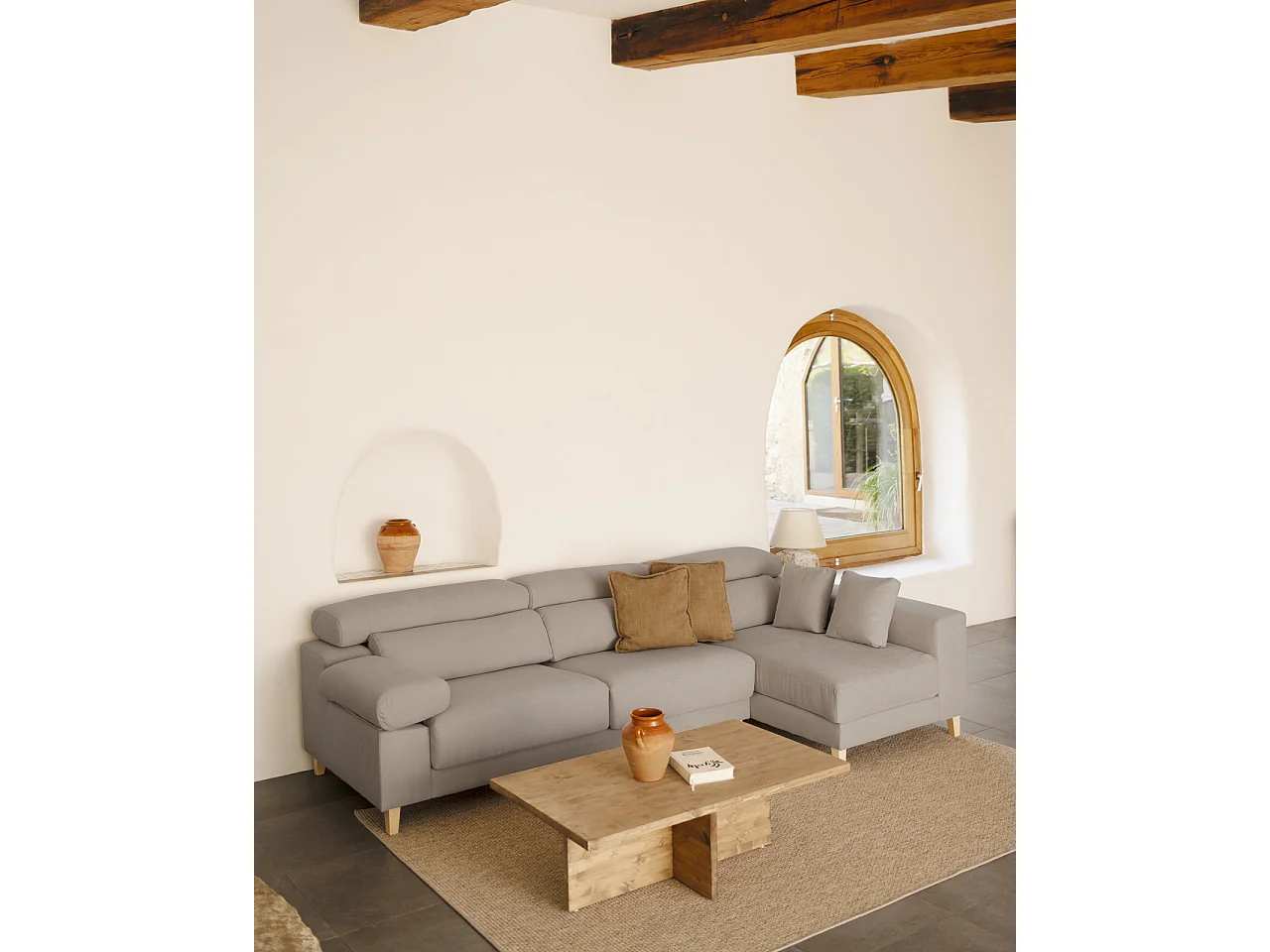 Divano 4 posti con chaise longue destra colore grigio chiaro 278cm