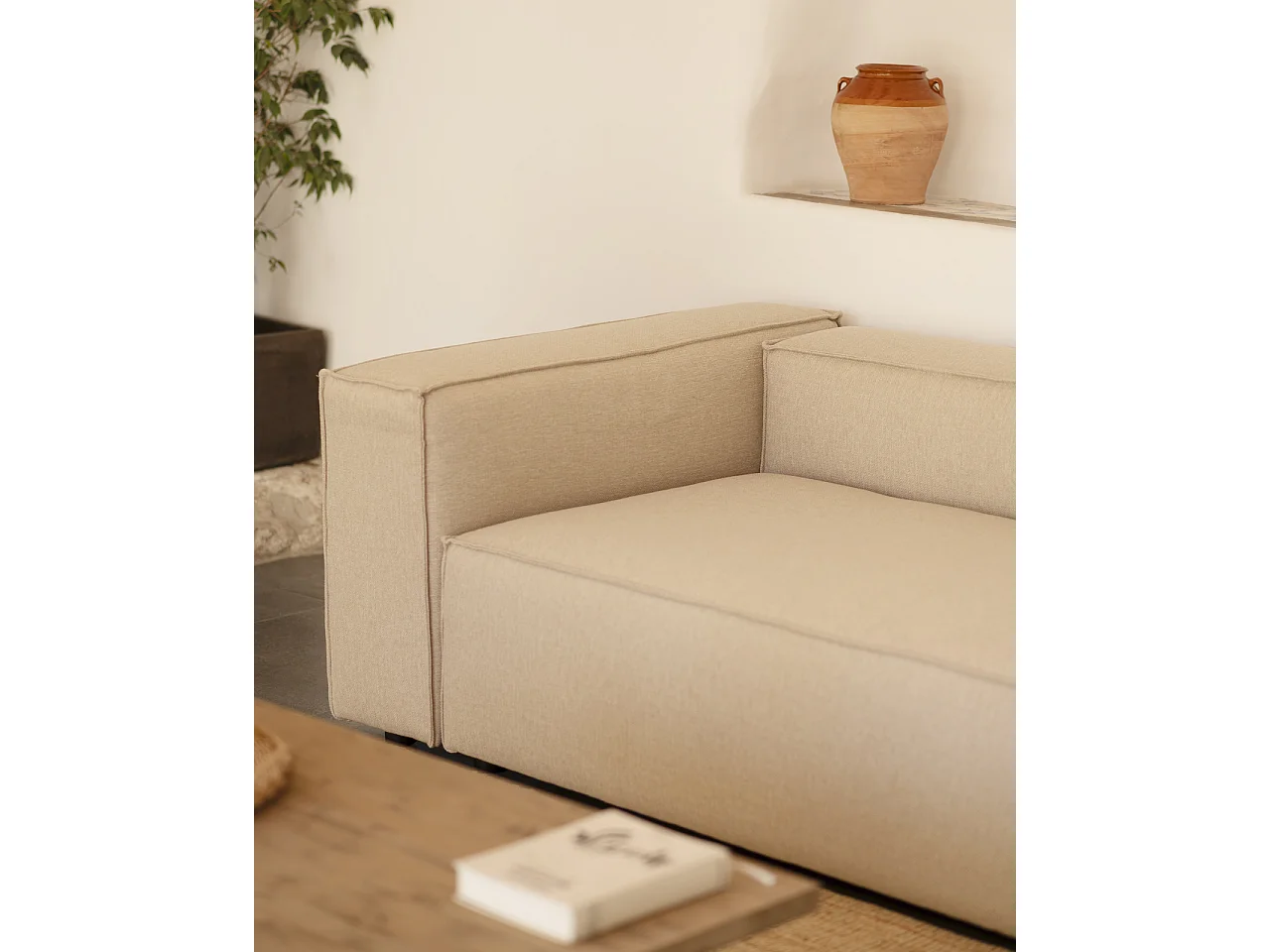 Divano 4 posti colore beige 260x110cm