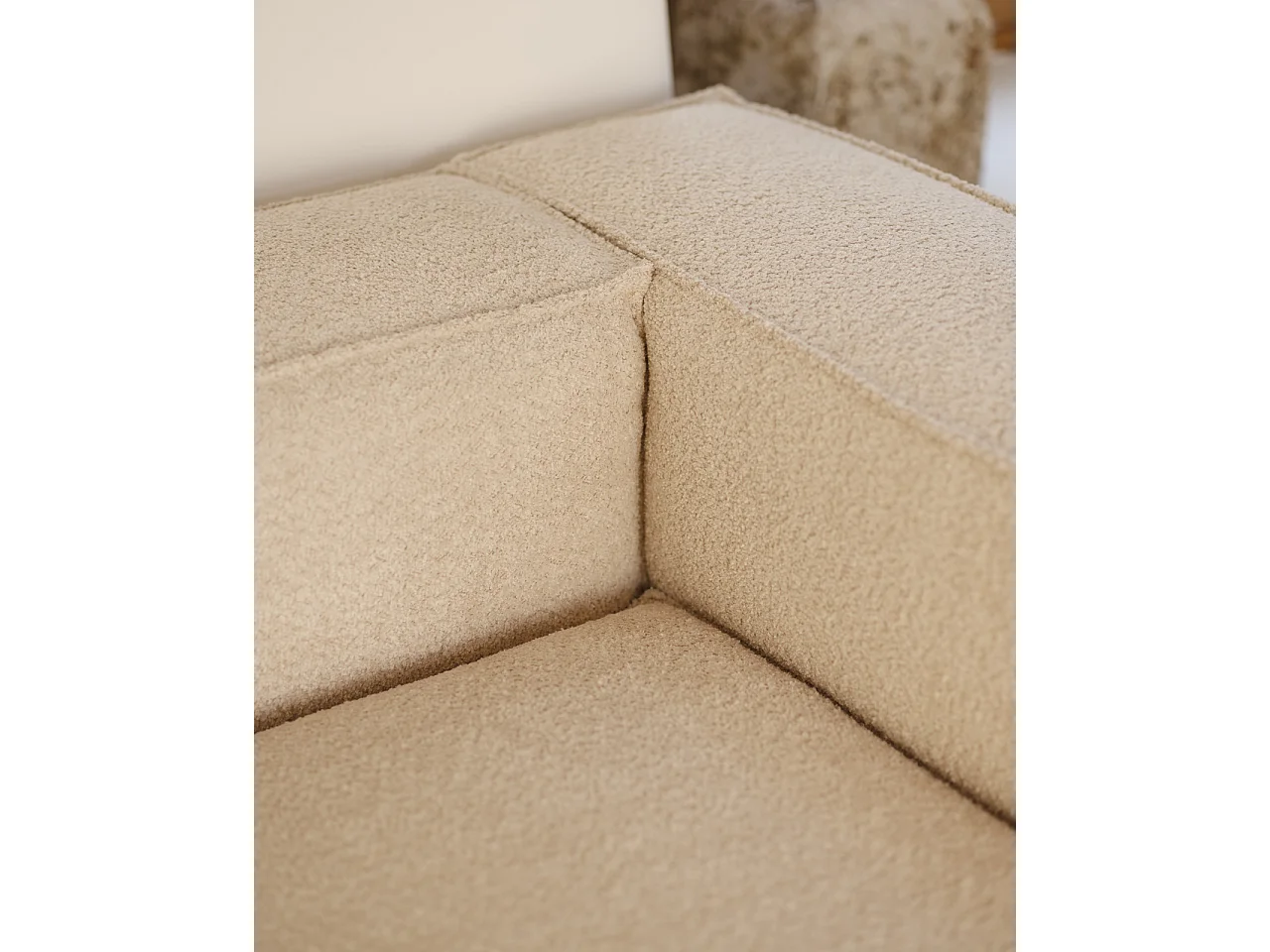 Sofá de 3/4 plazas de bouclé color beige de 210x110cm - LOLA - DECOWOOD