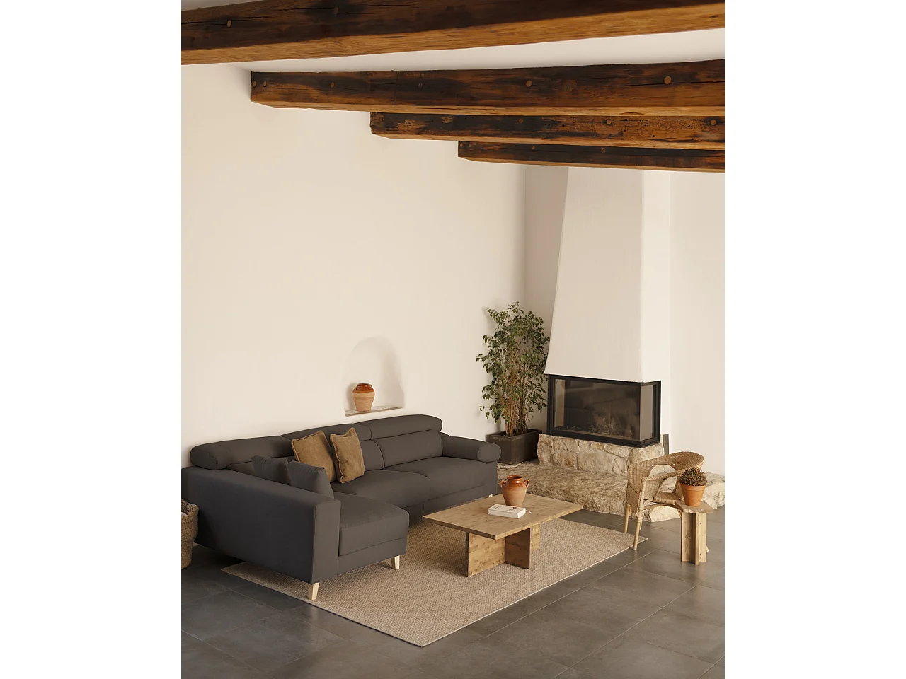 Divano 4/5 posti con chaise longue destra colore grigio scuro da 300cm