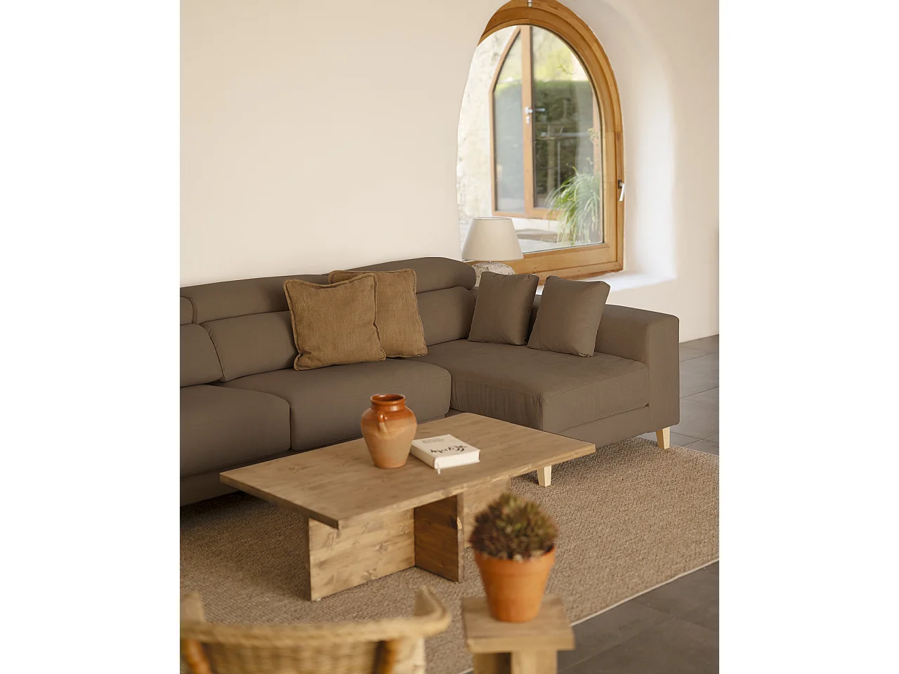 Canapé 4/5 places d'angle droit couleur marron taupe 300cm