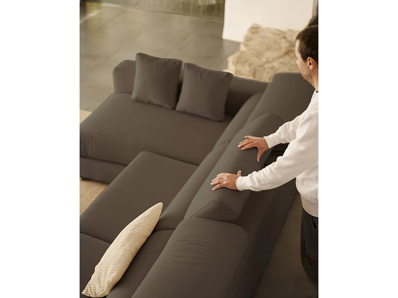 Sofá 4 plazas y chaise longue izquierdo color gris oscuro 278x168cm - SANDRA - DECOWOOD
