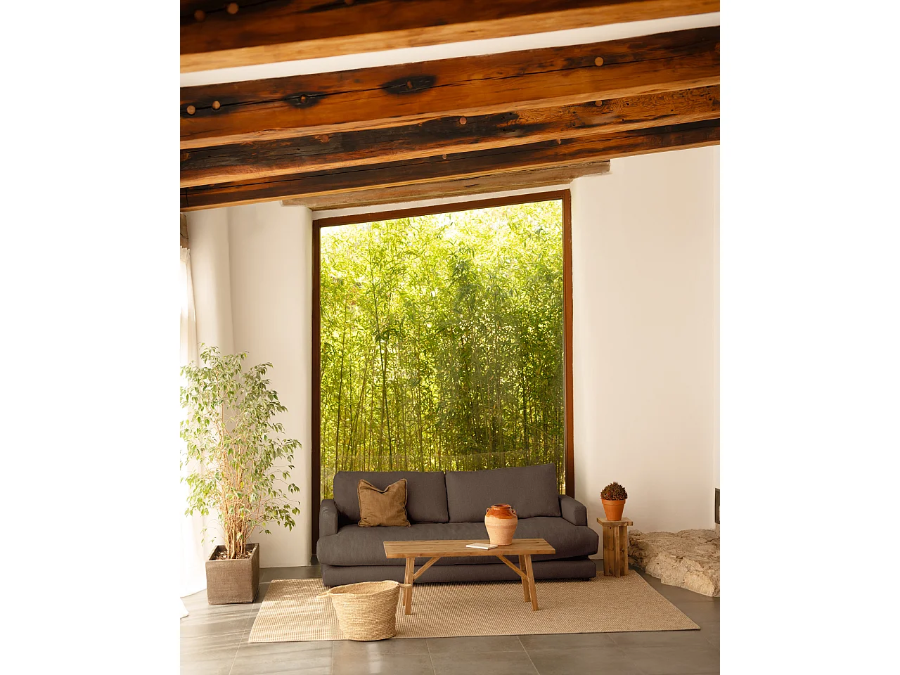 Divano dritto colore grigio scuro 215x105cm