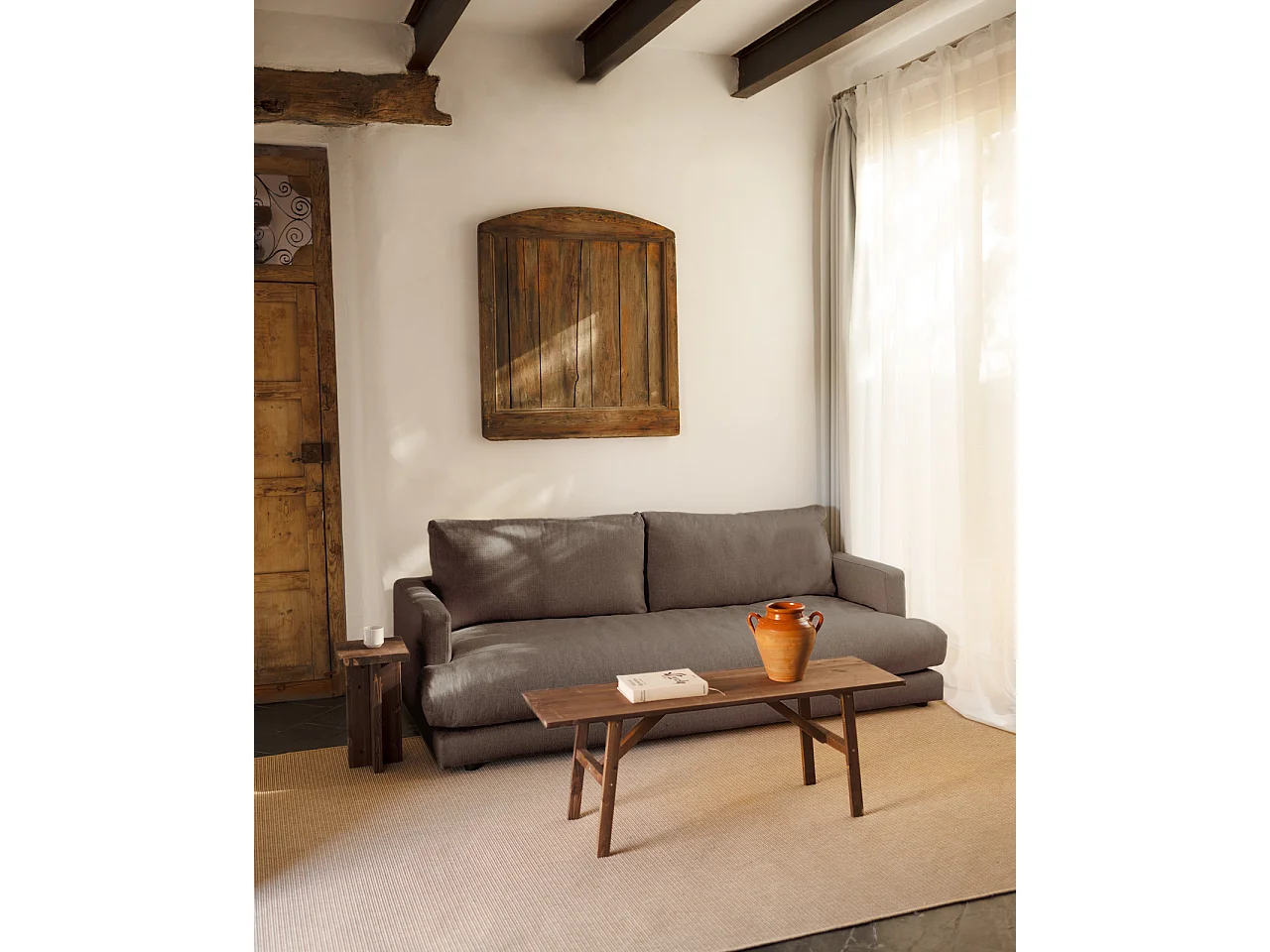 Divano dritto colore grigio scuro 215x105cm