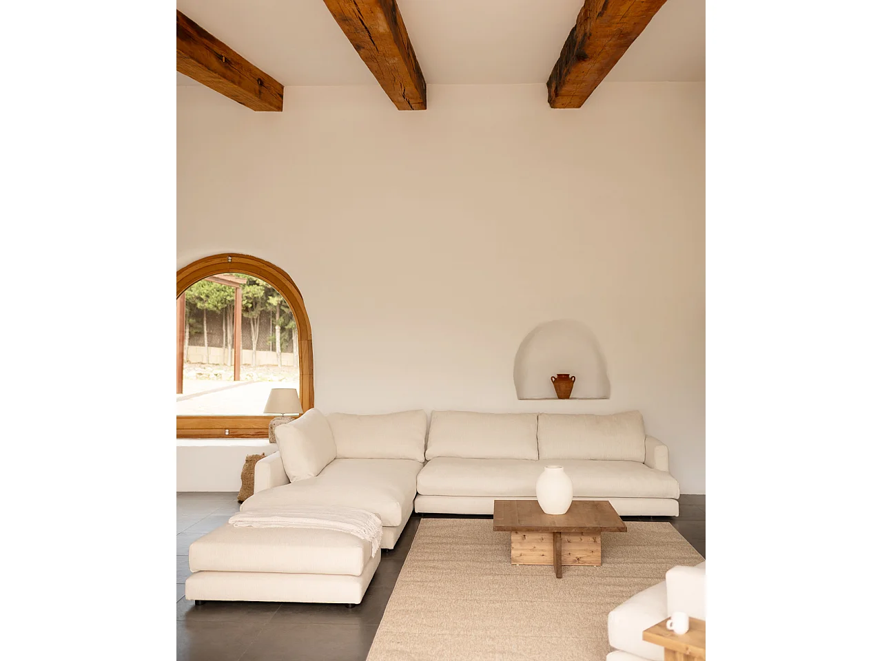 Divano 4 posti con chaise longue a sinistra bianco roto 325cm