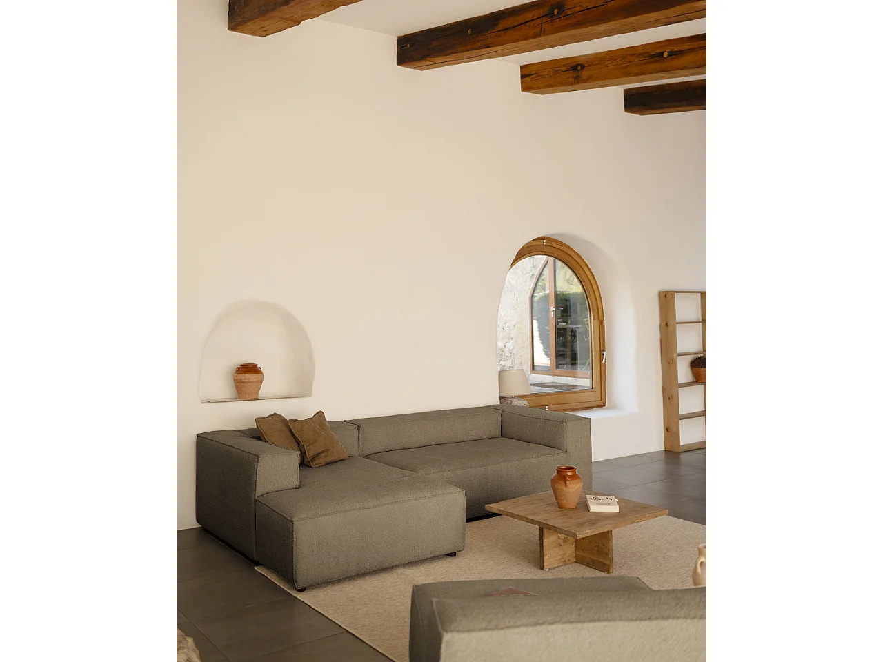 Sofá 4 plazas y chaise longue izquierdo color marrón 250x175cm - LOLA - DECOWOOD