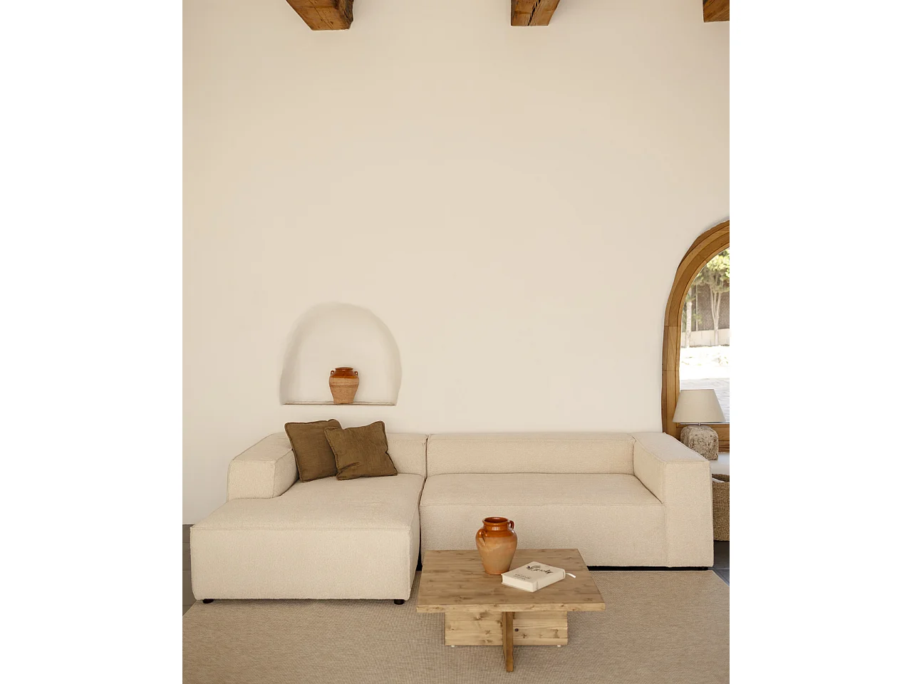 Canapé d'angle gauche 3/4 places en bouclé couleur beige 250x175cm