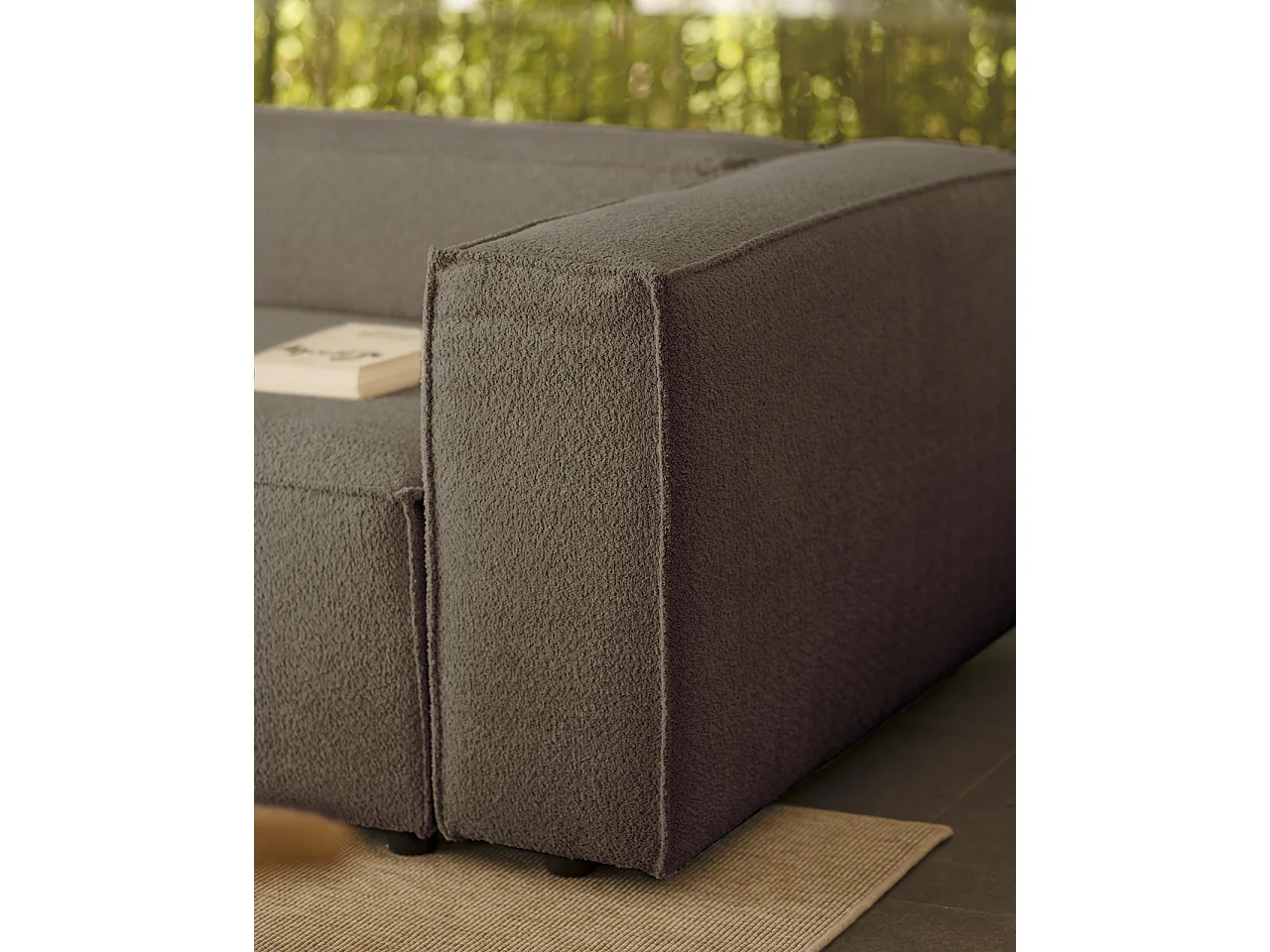 Sofá de 3/4 plazas de bouclé color gris oscuro de 210x110cm - LOLA - DECOWOOD