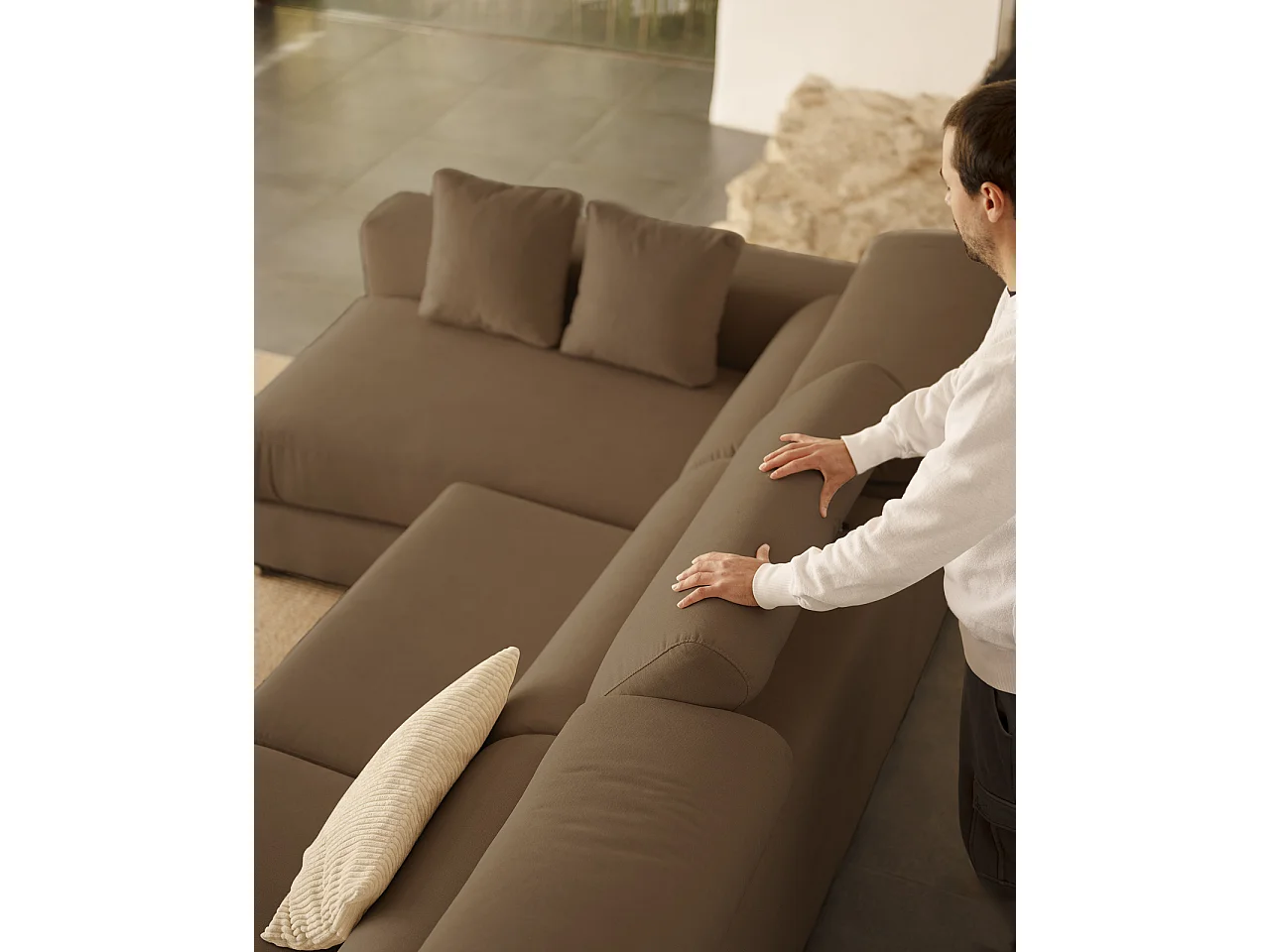 Sofá 4/5 plazas y chaise longue izquierdo color marron topo 300x168cm - SANDRA - DECOWOOD
