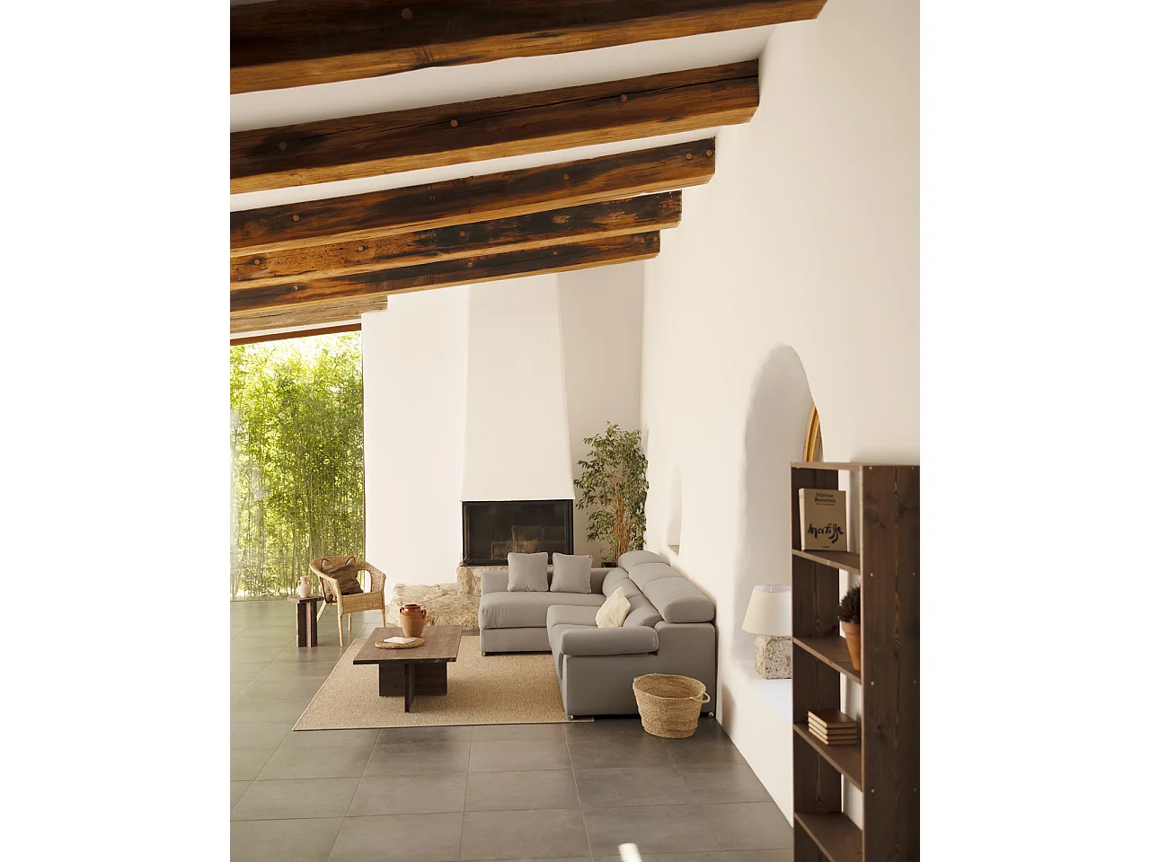 Divano 4/5 posti con CHL destra colore grigio chiaro 300x168cm