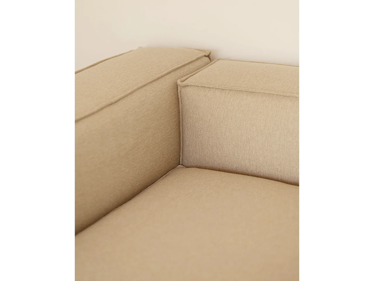 Canapé 3/4 places couleur beige 210x110cm