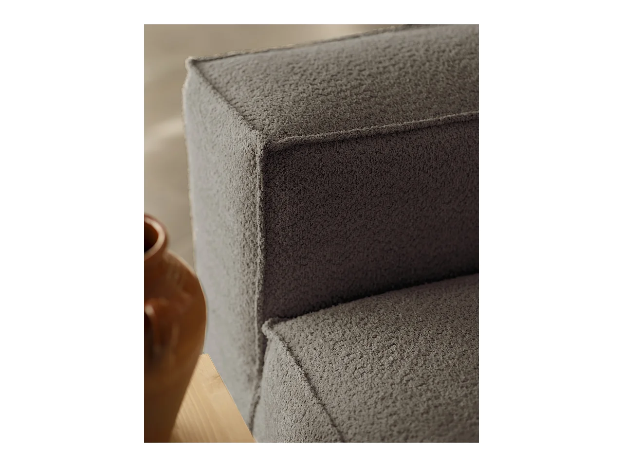 Canapé d'angle gauche 4 places en bouclé couleur gris foncé 300x175cm