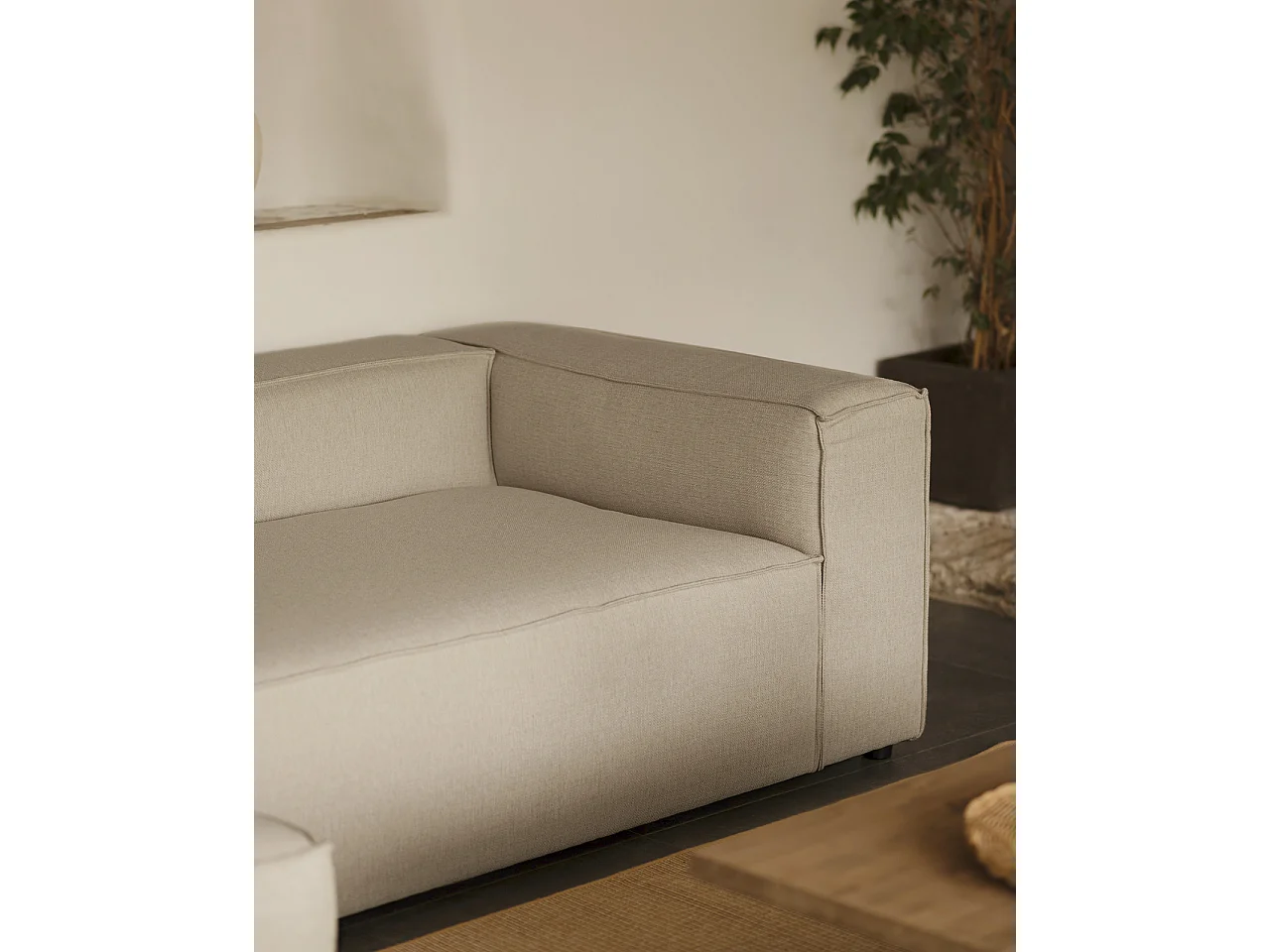 Divano 4/5 posti chaise longue sinistra colore grigio chiaro 300x175cm