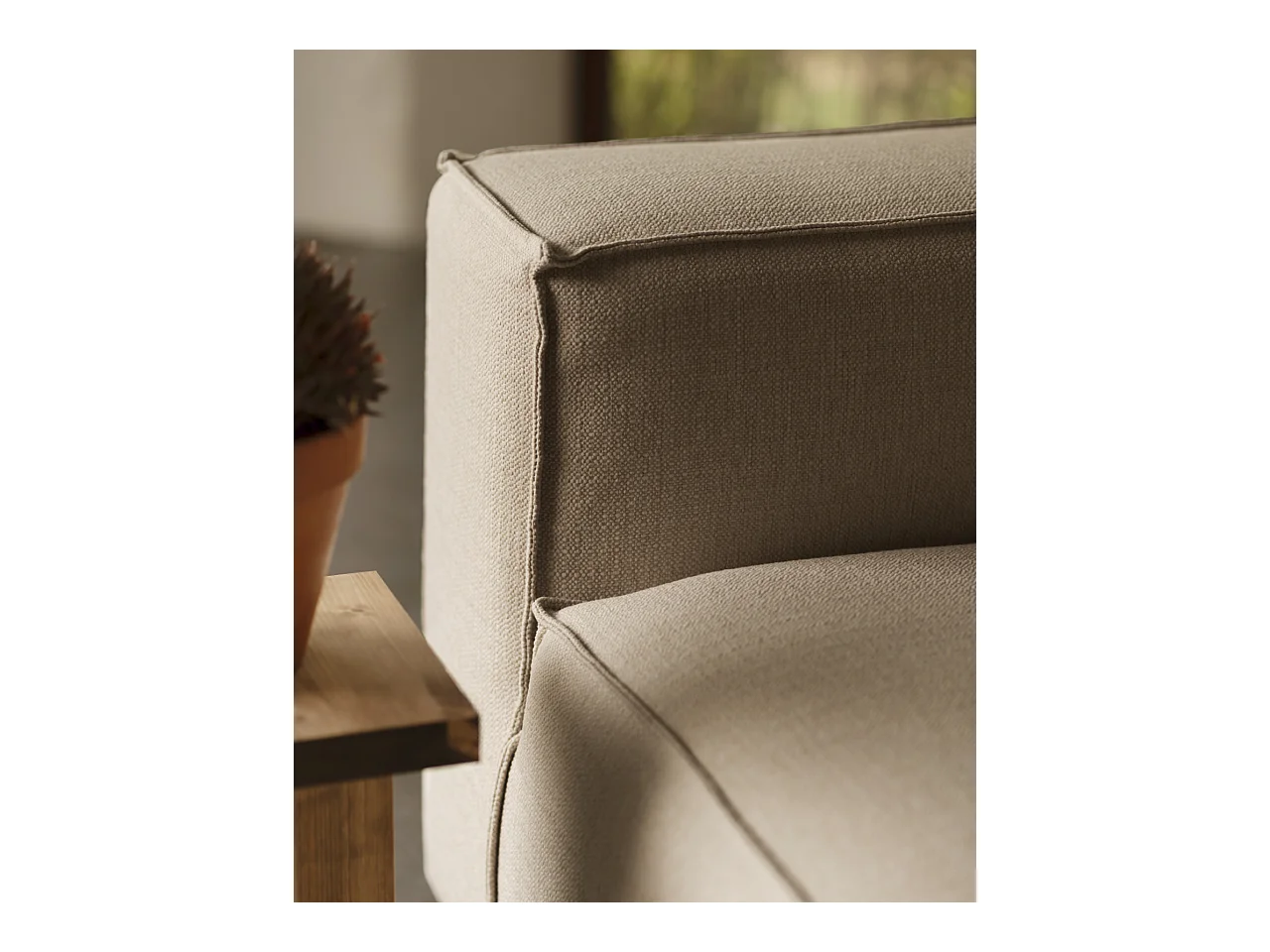 Fauteuil couleur gris clair 110x90cm