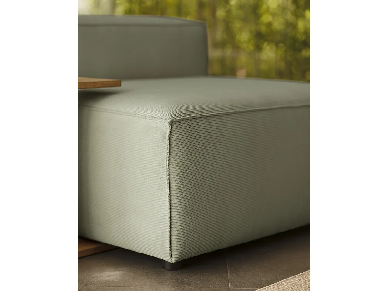 Sillón de pana color verde azulado 130x110cm - LOLA - DECOWOOD