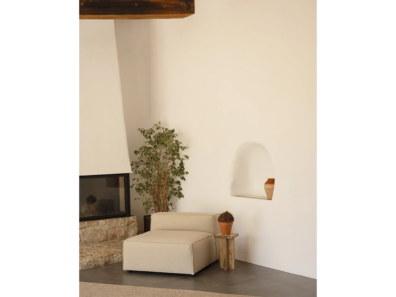 Sillón color marron beige 130x110cm - LOLA - DECOWOOD