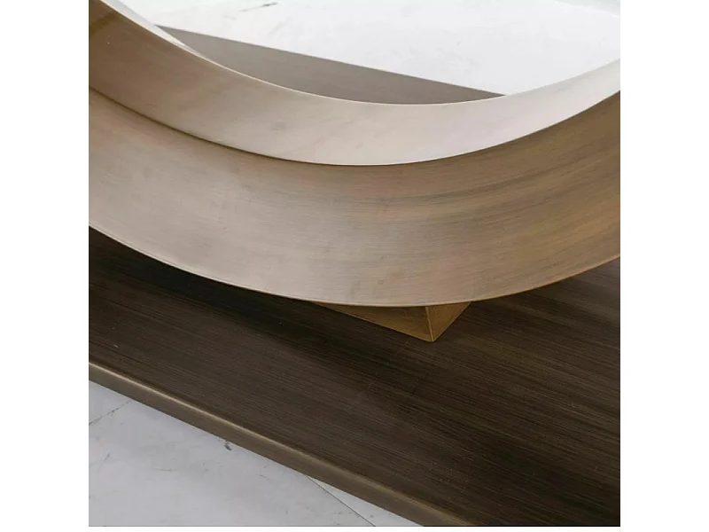 Table en résine frittée aspect marbre extensible 160-240 cm avec pied acier noir design Lisa