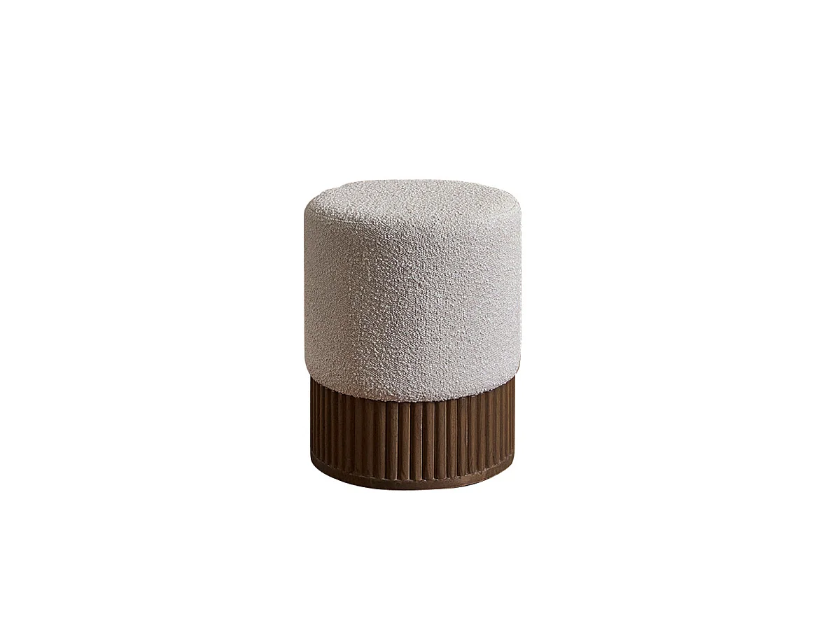 Pouf en bois massif et bouclette