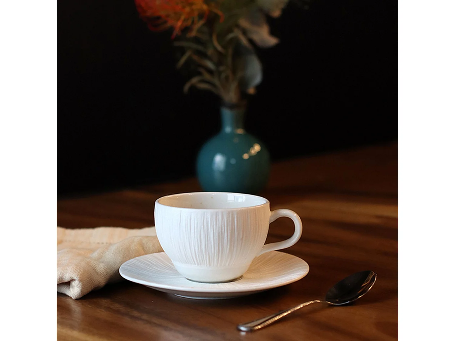 Ogo Living - Lot 6 Tasses 21cl Et Soucoupes 15cm Urus En Porcelaine Bleu Et Blanc