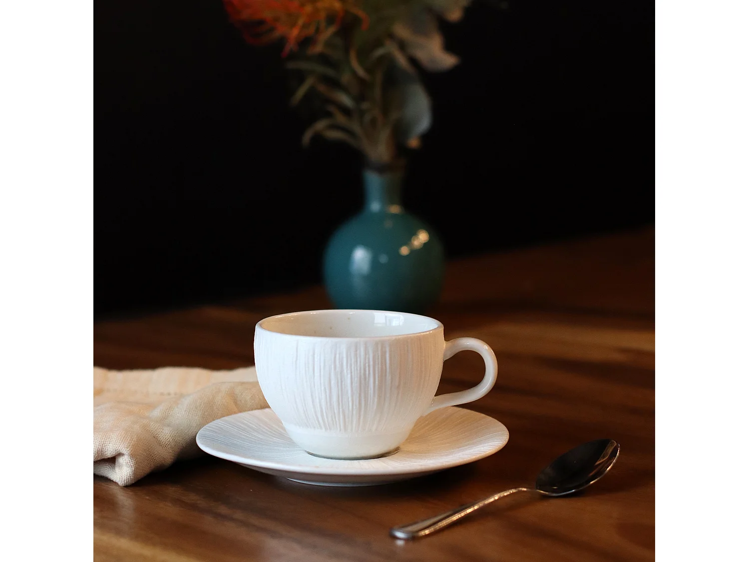 Ogo Living - Lot 6 Tasses 21cl Et Soucoupes 15cm Urus En Porcelaine Bleu Et Blanc